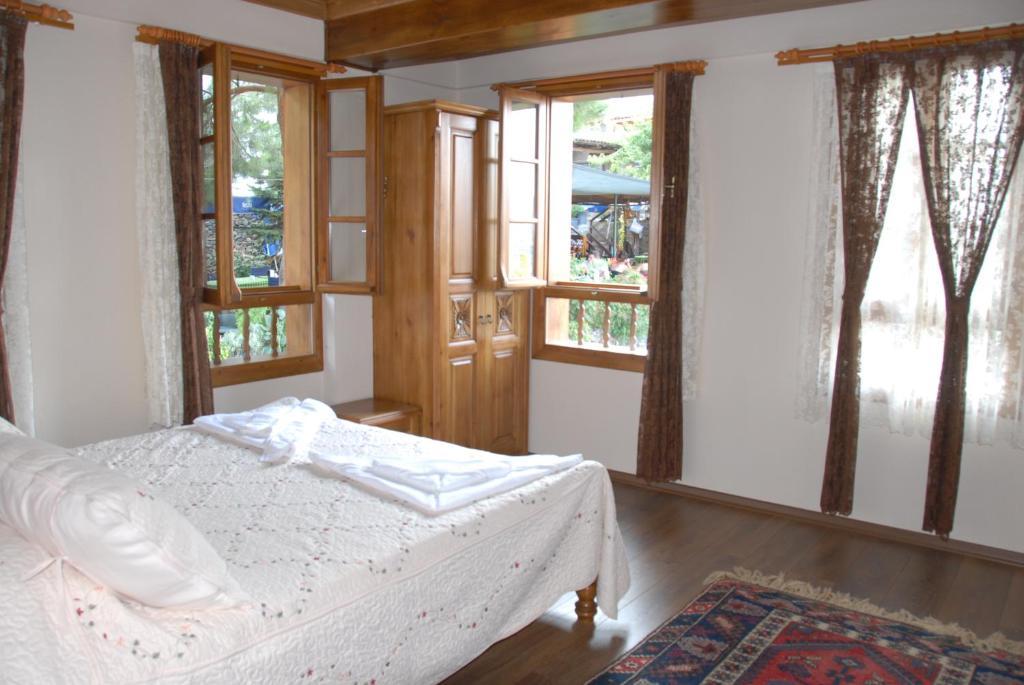 Kalispera Pansiyon Selçuk Extérieur photo